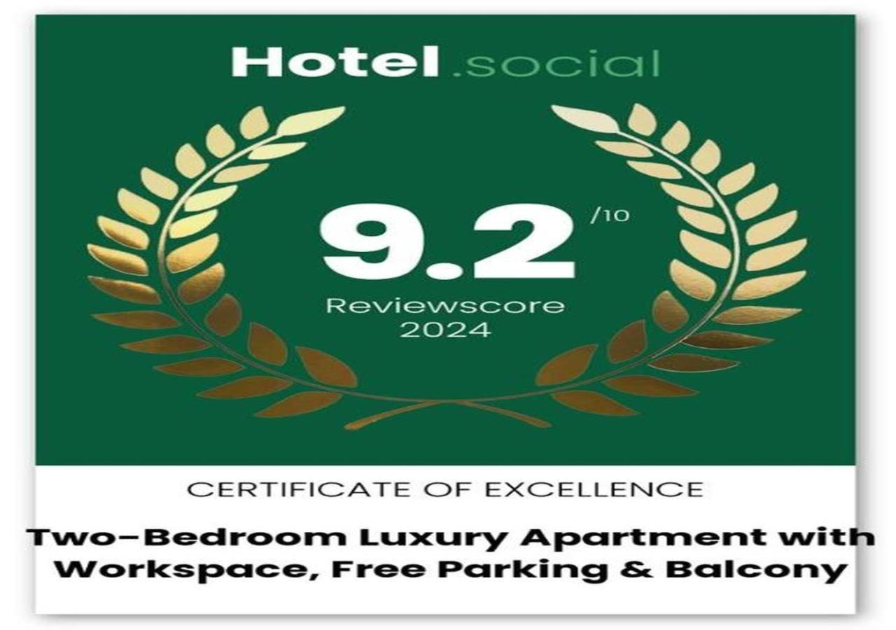Two-Bedroom Luxury Apartment With Workspace, Free Secure Parking & Coffee 伯明翰 外观 照片